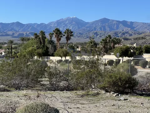 65805 Mission Lakes Blvd, Desert Hot Springs, CA 92240
