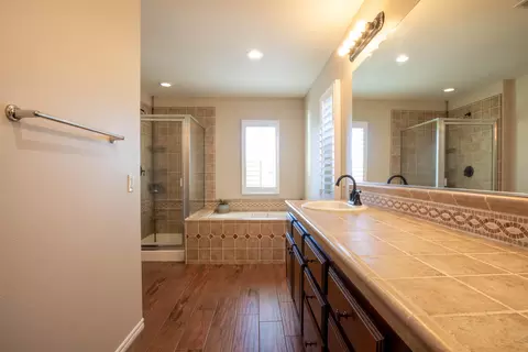 Bath - 48914 Chichen Itza Rd, Coachella, CA 92236 photo 3 of 4