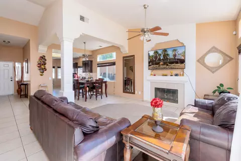 81253 Coco Palm Dr, Indio, CA 92201 photo 4