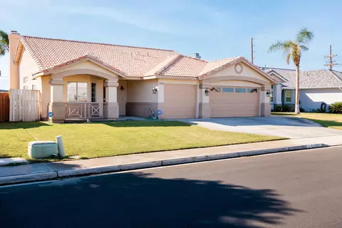 81253 Coco Palm Dr, Indio, CA 92201 photo 2