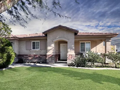 52402 Michelle Dr, Coachella, CA 92236