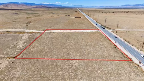 277 Ave D Vic 130, Lancaster, CA 93535