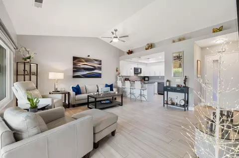 42831 Scirocco Rd, Palm Desert, CA 92211