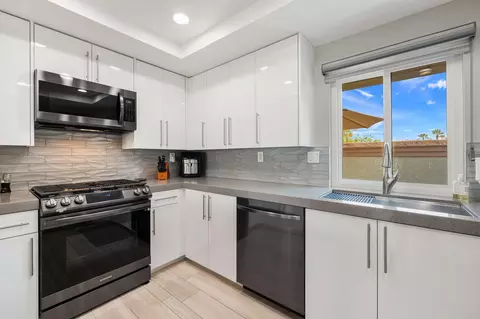 42831 Scirocco Rd, Palm Desert, CA 92211 photo 11