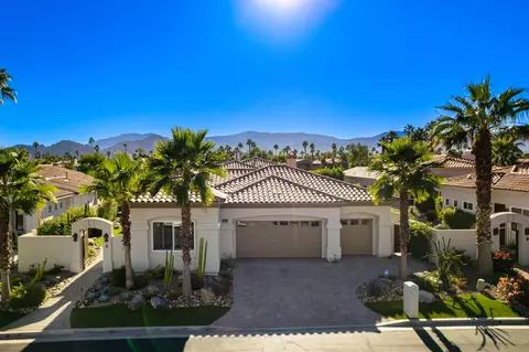 443 Tomahawk Dr, Palm Desert, CA 92211