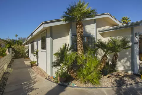 74590 Stage Line Dr, Thousand Palms, CA 92276 photo 2