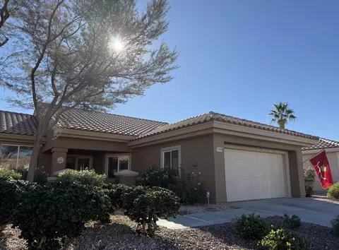 78209 Yucca Blossom Dr, Palm Desert, CA 92211