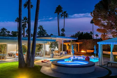 545 N Chiquita Cir, Palm Springs, CA 92262
