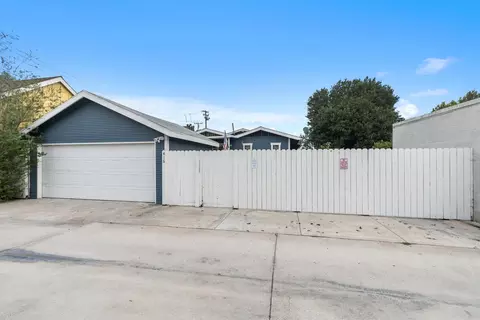 Exterior - 412 S Orange St, Orange, CA 92866 photo 4 of 4