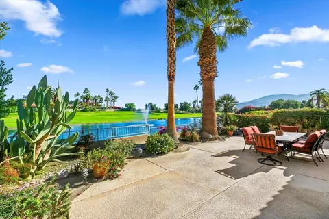 121 Kavenish Dr, Rancho Mirage, CA 92270