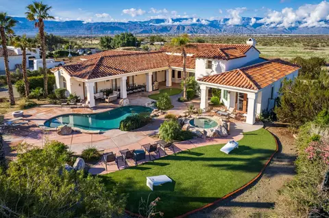 31725 Chimayo Rd, Thousand Palms, CA 92276