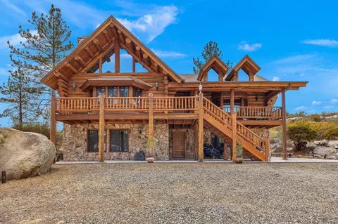 60766 Table Mountain Rd, Mountain Center, CA 92561