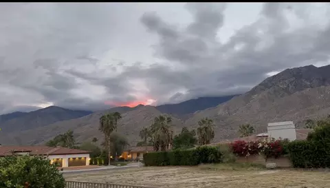 600 E Bogert Trl, Palm Springs, CA 92264
