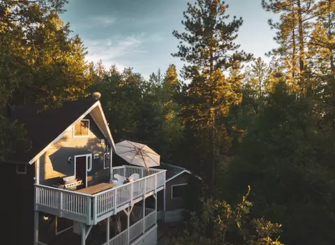 53840 Marian View Dr, Idyllwild, CA 92549