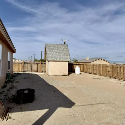 Exterior - 1934 Sunset Ave, Thermal, CA 92274 photo 3 of 4