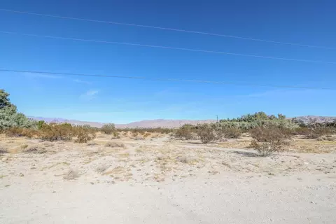 67210 Kann Rd, Desert Hot Springs, CA 92241