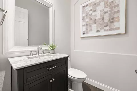 Bath - 48864 Pear St, Indio, CA 92201 photo 3 of 3