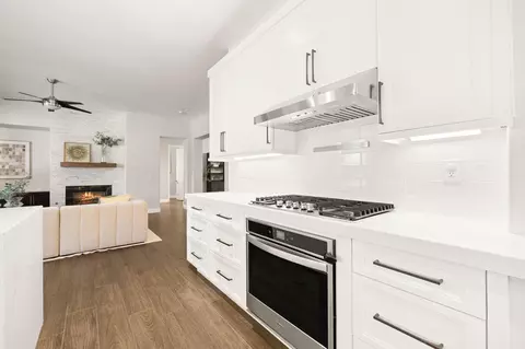 Kitchen - 48864 Pear St, Indio, CA 92201 photo 2 of 5