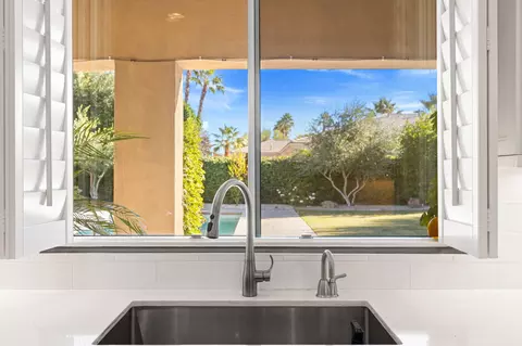 Kitchen - 48864 Pear St, Indio, CA 92201 photo 5 of 5