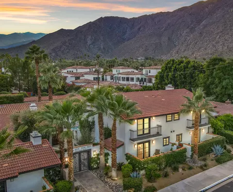 307 W Arenas Rd, Palm Springs, CA 92262