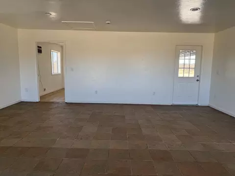Living - 1176 Belfield Blvd, Landers, CA 92285 photo 3 of 5