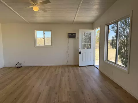 Living - 1176 Belfield Blvd, Landers, CA 92285 photo 1 of 5