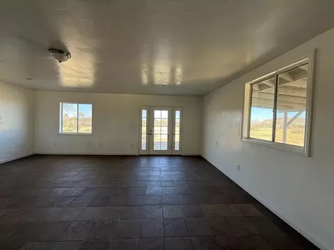Living - 1176 Belfield Blvd, Landers, CA 92285 photo 5 of 5