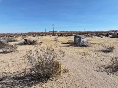 Exterior - 1176 Belfield Blvd, Landers, CA 92285 photo 9 of 9