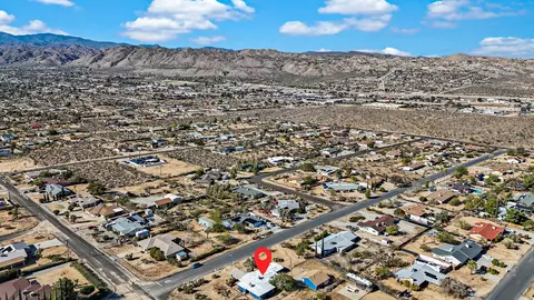 View/Area - 7517 Alaba Ave, Yucca Valley, CA 92284 photo 6 of 7