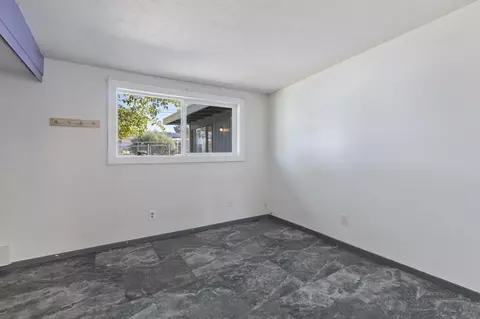 Bedroom - 7517 Alaba Ave, Yucca Valley, CA 92284 photo 1 of 7