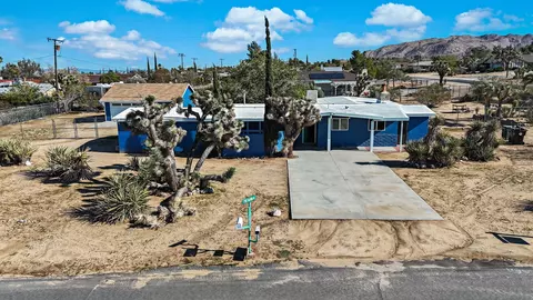 View/Area - 7517 Alaba Ave, Yucca Valley, CA 92284 photo 1 of 7