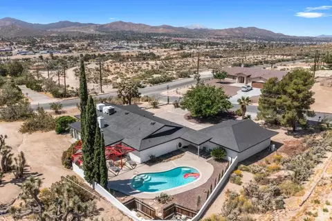 View/Area - 6451 Red Bluff Ave, Yucca Valley, CA 92284 photo 1 of 5