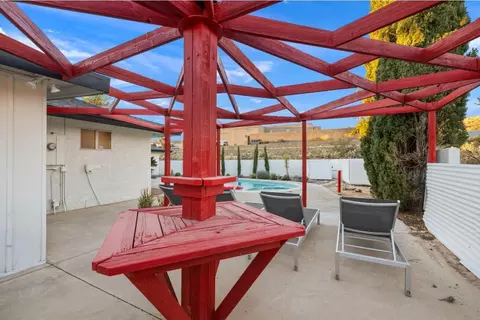 Exterior - 6451 Red Bluff Ave, Yucca Valley, CA 92284 photo 12 of 20