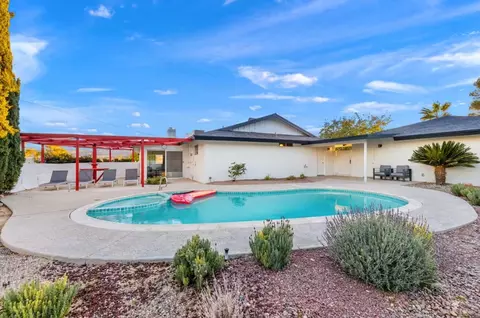 Exterior - 6451 Red Bluff Ave, Yucca Valley, CA 92284 photo 5 of 20