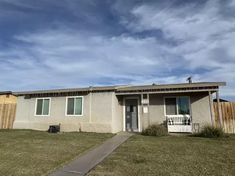 660 N 9th St, Blythe, CA 92225