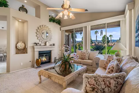 42591 Saladin Dr, Palm Desert, CA 92211