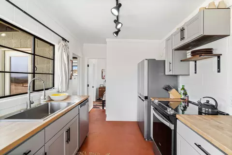 Kitchen - 52079 Ocotillo Rd, Johnson Valley, CA 92285 photo 3 of 6