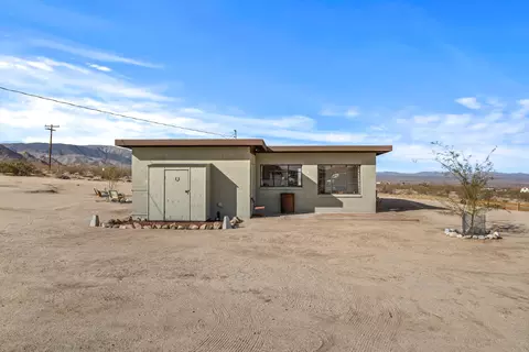 Exterior - 52079 Ocotillo Rd, Johnson Valley, CA 92285 photo 10 of 13