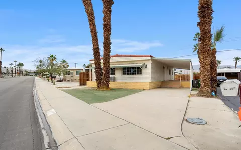 32480 San Miguelito Dr, Thousand Palms, CA 92276