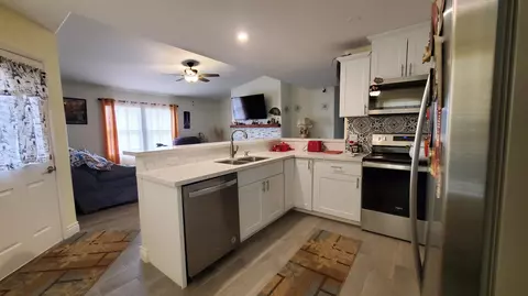 Kitchen - 1987 Sunset Ave, Thermal, CA 92274 photo 3 of 3