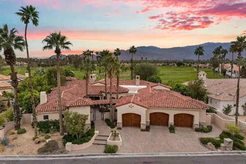 343 Crest Lake Dr, Palm Desert, CA 92211