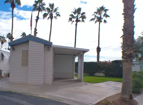 84136 Ave 44206, Indio, CA 92203 photo 2