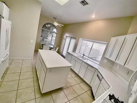 32 Vistara Dr, Rancho Mirage, CA 92270