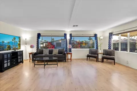 132 Hester Dr, Cathedral City, CA 92234