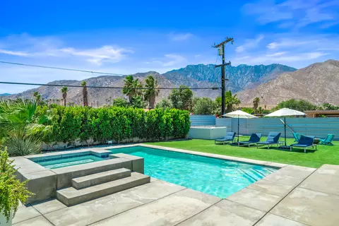 835 W Rosa Parks Rd, Palm Springs, CA 92262