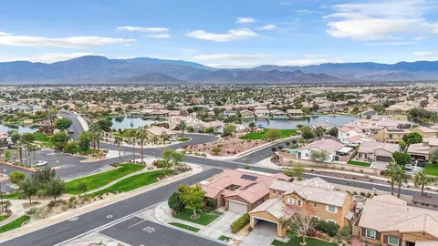 View/Area - 42795 Ponte Ct, Indio, CA 92203 photo 9 of 14