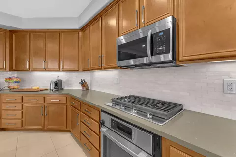 Kitchen - 42795 Ponte Ct, Indio, CA 92203 photo 7 of 7
