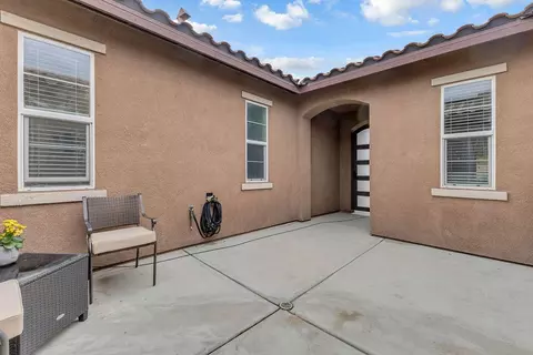 Exterior - 42795 Ponte Ct, Indio, CA 92203 photo 3 of 10