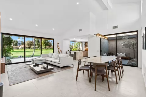 391 Gran Via, Palm Desert, CA 92260