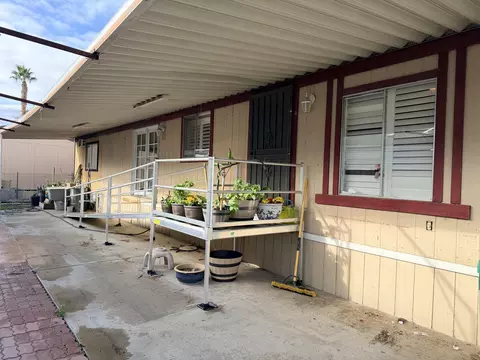 43532 Clinton St, Indio, CA 92201